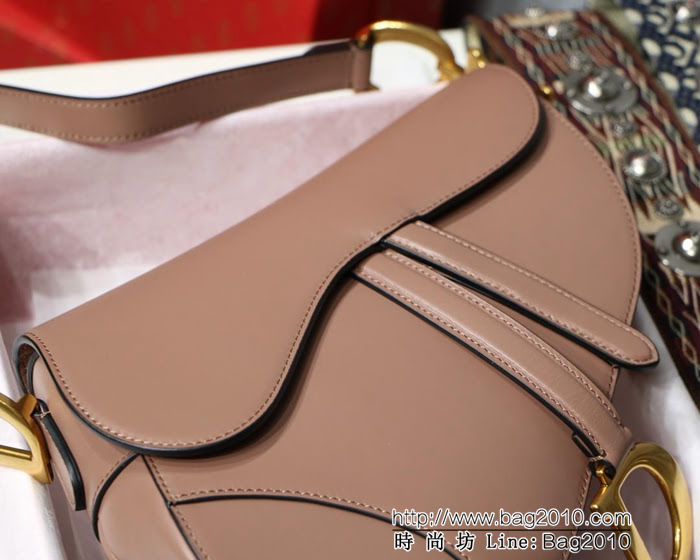 DIOR迪奧 Dior saddle 全皮系列 藕粉大號 馬鞍包  zdo1216